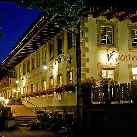 Zur Traube Schwarzwaldhotel & Restaurant Am Titisee 酒店